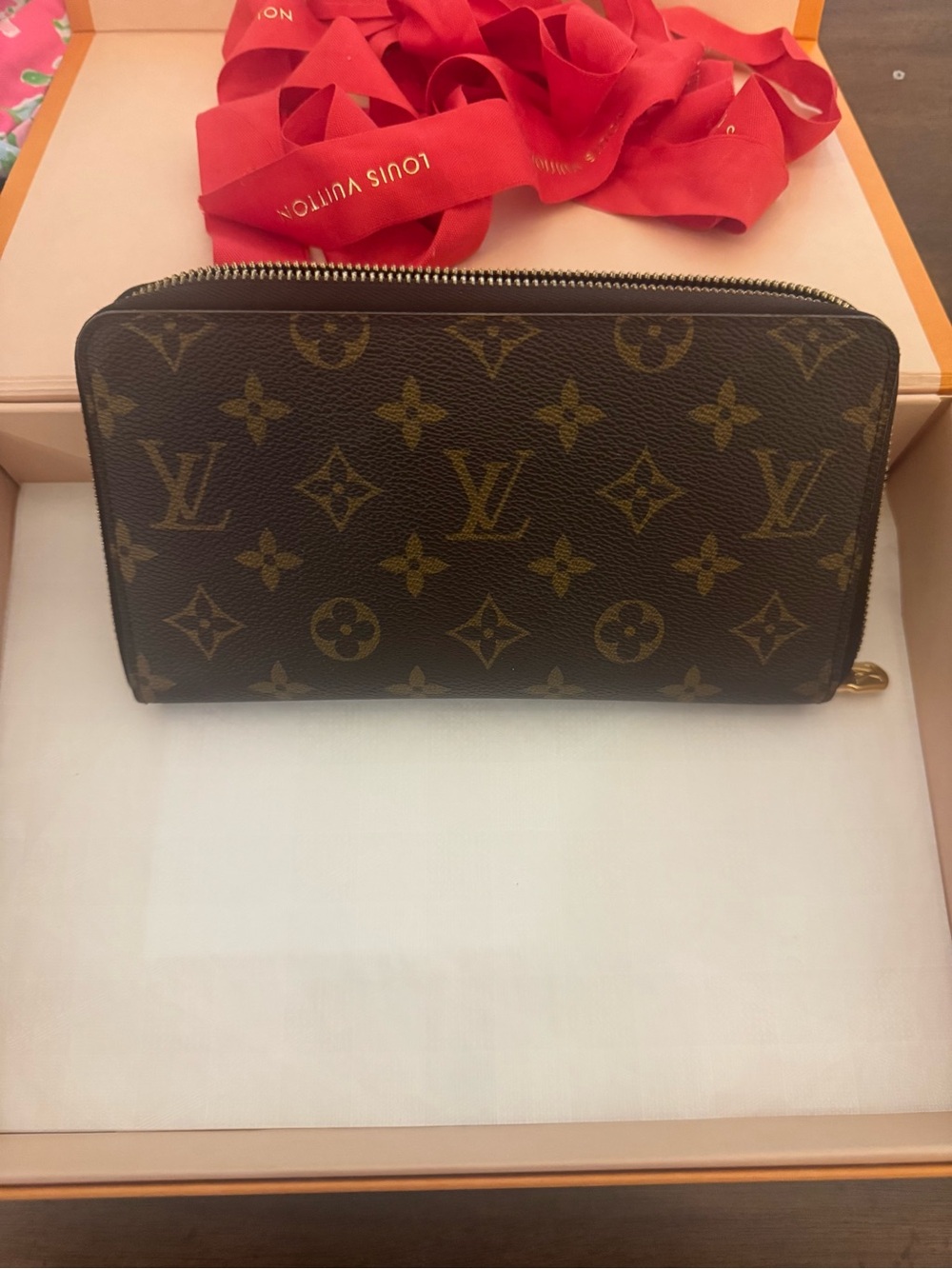 Authentic Louis Vuitton Monogram Zippy Organizer Wallet M62581 w/ Receipt
